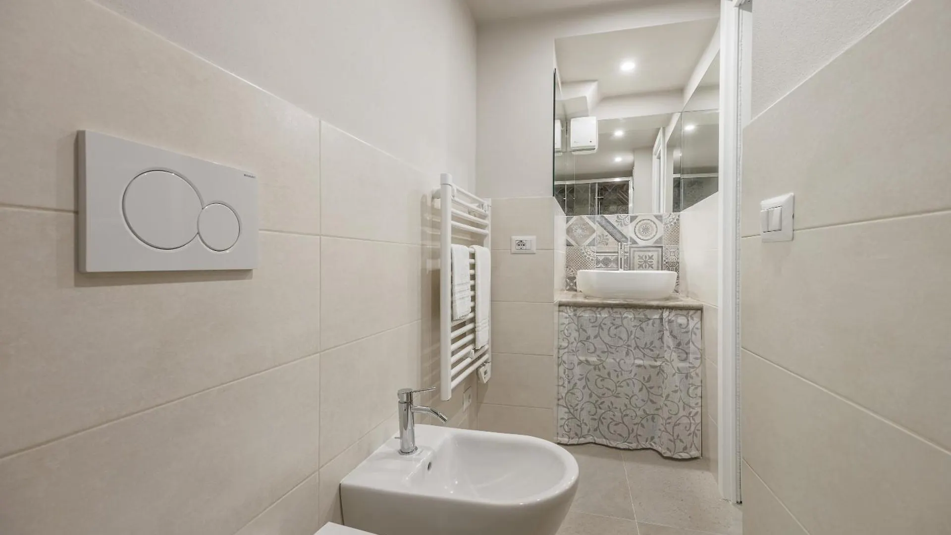 Il Mezzanino By Siena Living Apartment